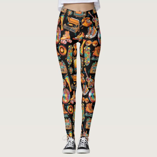 De Retro Beat Patternx4 Zwart BG Leggings (Voorkant)