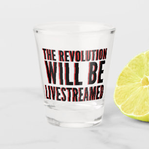 De revolutie zal overleven shot glas