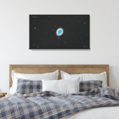 De Ring Nebula (M57) - Medium Canvas Print (Insitu (Slaapkamer))