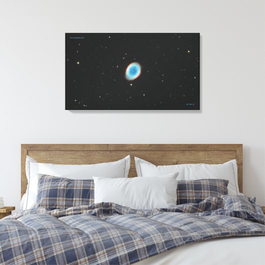 De Ring Nebula (M57) - Medium Canvas Print (Insitu (Slaapkamer))