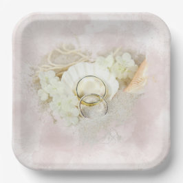 De Rings van het huwelijk in Seashell en Zand Hear Papieren Bordje