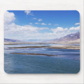 De rivier de Brahmaputra en het berglandschap - Ti Muismat (Voorkant)