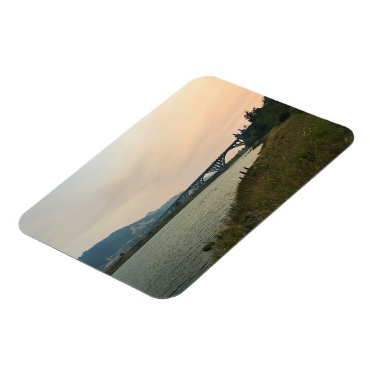 de rivier de Rogue, OF Magneet (Linkerzijde)