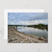 De rivier en de brug op een Gezegde van de Dag Hal Briefkaart (Voorkant / Achterkant)