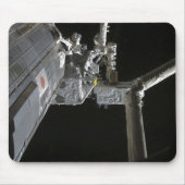 De robotarm van de Japanse Experiment Modu Muismat (Voorkant)