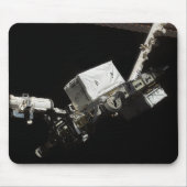 De robotarm van het systeem met afstandsbediening muismat (Voorkant)