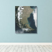 De robuuste, met sneeuwklemmen beklede Andes Canvas Afdruk (Insitu (Houten vloer))