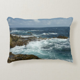 De Rocky Coast and Blue Ocean van Aruba Accent Kussen