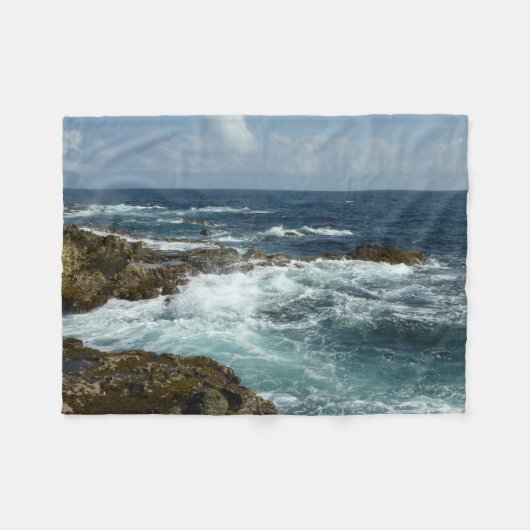 De Rocky Coast and Blue Ocean van Aruba Fleece Deken (Voorkant (Horizontaal))