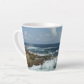 De Rocky Coast and Blue Ocean van Aruba Latte Mok (Linkerhoek)