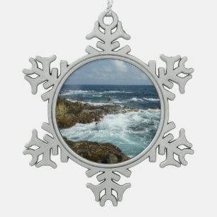 De Rocky Coast and Blue Ocean van Aruba Tin Sneeuwvlok Ornament