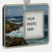 De Rocky Coast and Blue Ocean van Aruba Verzilverd Omlijst Ornament (Rechts)