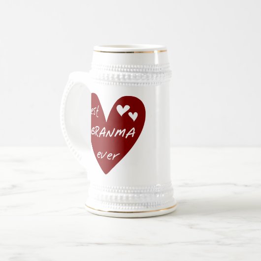 De rode Beste ooit T-shirts Granma en de Giften Bierpul (Voorkant links)