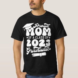 De rode MOM van een Klasse van 2023 Afstuderen Een T-shirt