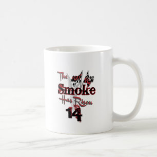 De rook is ontstaan koffiemok