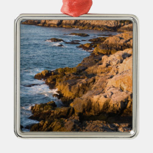 De rotsachtige kust van Isle au Haut in Metalen Ornament