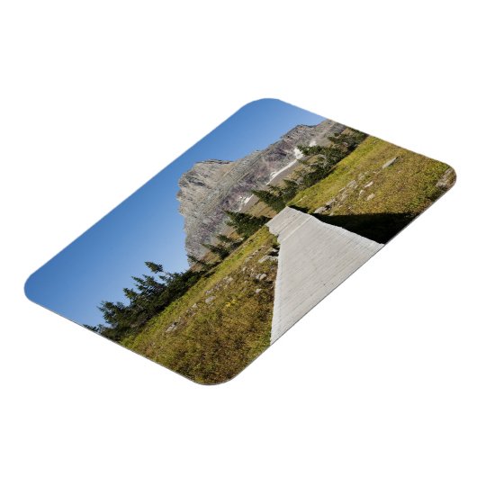 De route naar het uitzicht van het Verborgen meer Magneet (Linkerzijde)