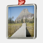 De route naar het uitzicht van het Verborgen meer Metalen Ornament (Links)