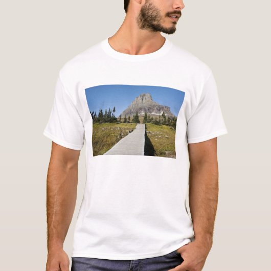 De route naar het uitzicht van het Verborgen meer T-shirt (Voorkant)