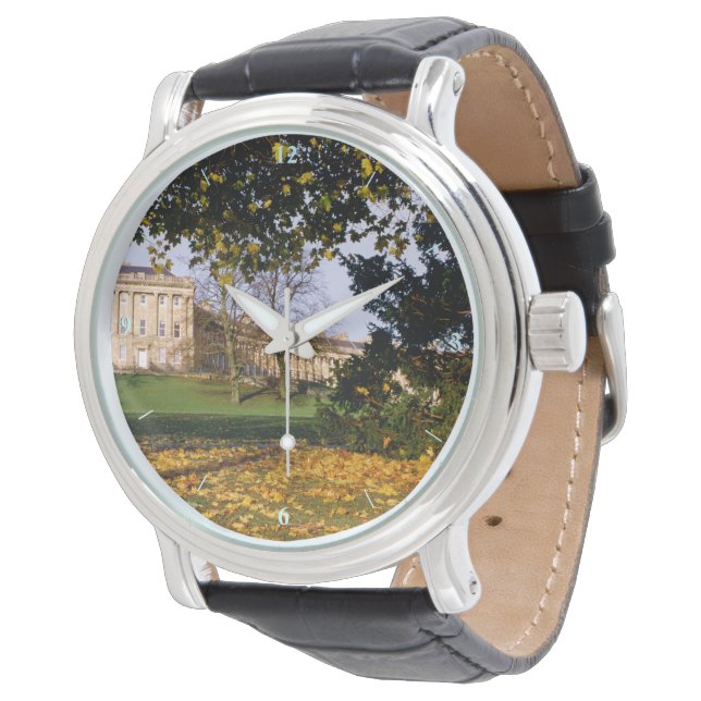 De Royal Crescent Horloge (Gekanteld)