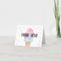 De roze Confettien van de Kegel van het Roomijs