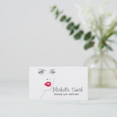 De roze lippen vormen het visitekaartje van de kun (Staand voorkant)