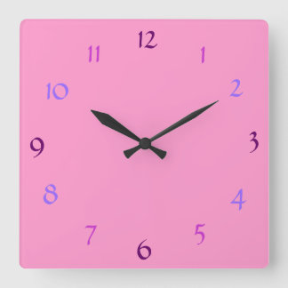 De roze Moderne Klok van de Muur