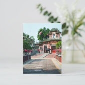 De roze Poort van de Tempel van Quan Cong, Hoi, Briefkaart (Staand voorkant)