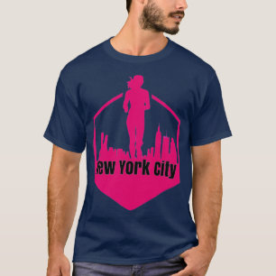 de roze skyline van de stad new york t-shirt