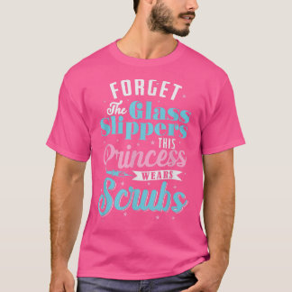 De rubs van de Glass Slippers T-shirt