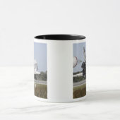 De ruimtependelAtlantis ontruimt zijn belemmerings Mok (Midden)