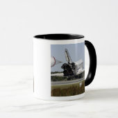 De ruimtependelAtlantis ontruimt zijn belemmerings Mok (Voorkant rechts)