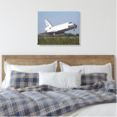 De ruimtependelAtlantis raken aan baan 3 Canvas Afdruk (Insitu (Slaapkamer))