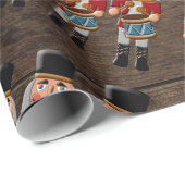 De rustieke Houten Notekraker van Kerstmis van het Cadeaupapier (Rol Hoek)