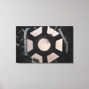 De Sahara is zichtbaar door de ramen Canvas Afdruk