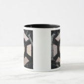 De Sahara is zichtbaar door de ramen Mok (Midden)