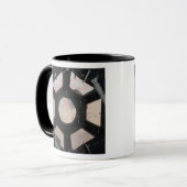 De Sahara is zichtbaar door de ramen Mok (Voorkant links)