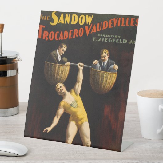 De Sandow Eugen Sandow Vaudeville Gewichtheffer Reclamebord Met Voetstuk (Insitu)