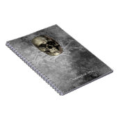 De schedel en een stapel Botten Halloween Gothic Notitieboek (Rechterzijde)