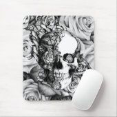 De schedel van het roos van de vlinder met ladybug muismat (Met muis)