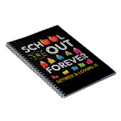 De school is uit voor altijd gepensioneerd en houd notitieboek (Rechterzijde)