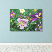 De schoonheid van Daylilies Canvas Afdruk (Insitu (Houten vloer))