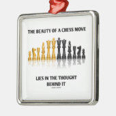 De schoonheid van een schaafbeweging leeft in geda metalen ornament (Links)