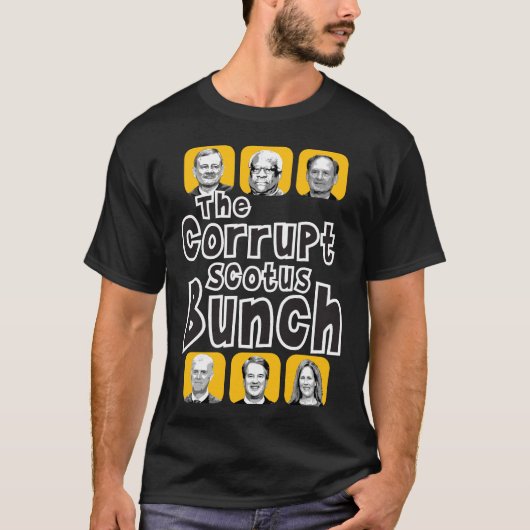 De SCOTUS Bunch T-shirt (Voorkant)