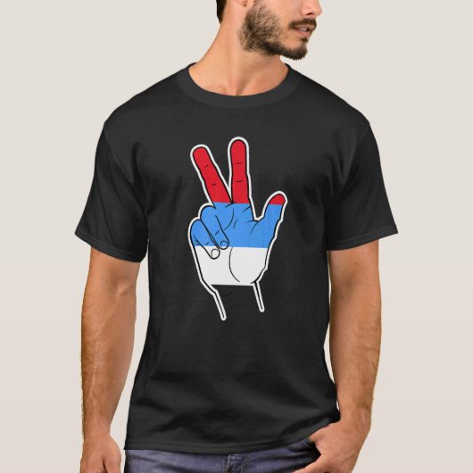 De Servische Groet T-shirt (Voorkant)