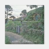 DE SHIRE™ MAGNEET (Voorkant)