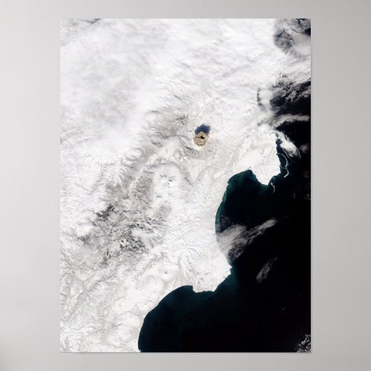 De sjiitische vulkaan in Kamchatka Krai, Rusland Poster (Voorkant)