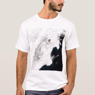 De sjiitische vulkaan in Kamchatka Krai, Rusland T-shirt