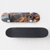 De skyline van Boston bij schemering Skateboard (Horizontaal)