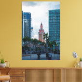 De skyline van Miami met Freedom Tower bij zonsond Canvas Afdruk (Insitu (Woonkamer))